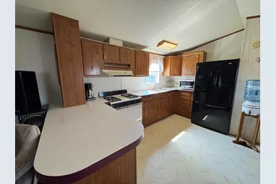 32200  45th St #209, Wheatland, WI 53105 - Photo 7
