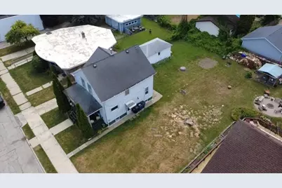 700  Grove Ave, Racine, WI 53405 - Photo 35