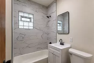 3809 N 15th St, Milwaukee, WI 53206 - Photo 21