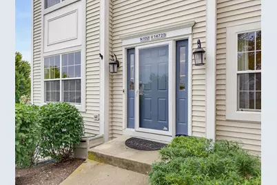 N102W14725  Kingshill Rd, Germantown, WI 53022 - Photo 5