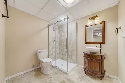 N102W14725  Kingshill Rd, Germantown, WI 53022 - Photo 59