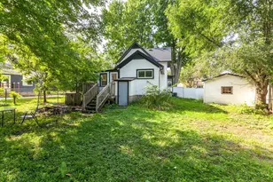 229 S Concord Rd, Oconomowoc, WI 53066 - Photo 3