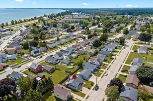 2309 9th Pl, Two Rivers, WI 54241 - Photo 37