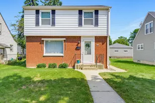 3744 N 100th St, Milwaukee, WI 53222 - Photo 1
