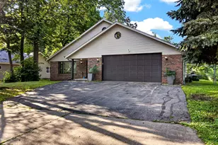 13043 W Lancaster Ave, Butler, WI 53007 - Photo 3