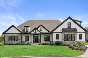 N57W19691 Holly Ct, Menomonee Falls, WI 53051 - Photo 47
