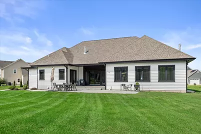 N57W19691  Holly Ct, Menomonee Falls, WI 53051 - Photo 55