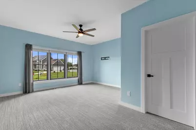 N57W19691  Holly Ct, Menomonee Falls, WI 53051 - Photo 25