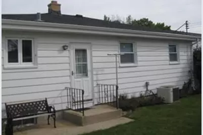 1913  25th St, Kenosha, WI 53140 - Photo 13