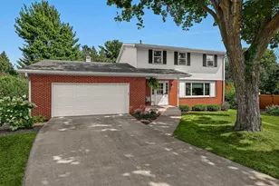 2555 Madison Pl, La Crosse, WI 54601 - Photo 1