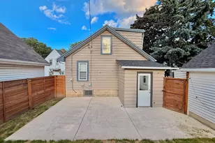 423 S 68th St, Milwaukee, WI 53214 - Photo 21