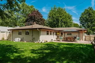 4329 S 49th St, Greenfield, WI 53220 - Photo 37