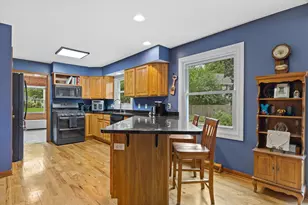 148 Beth Ct, Burlington, WI 53105 - Photo 7