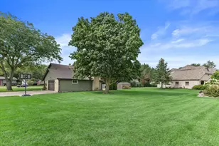 148 Beth Ct, Burlington, WI 53105 - Photo 31