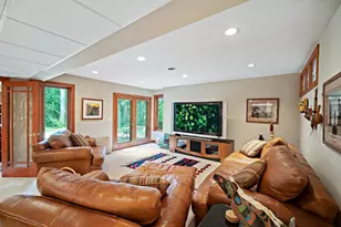 2850 S Amor Dr, New Berlin, WI 53146 - Photo 19