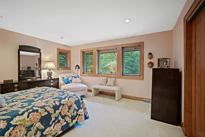 2850 S Amor Dr, New Berlin, WI 53146 - Photo 15