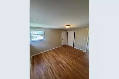5708 N 97th St #5710, Milwaukee, WI 53225 - Photo 17