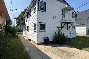 5708 N 97th St, Milwaukee, WI 53225 - Photo 3