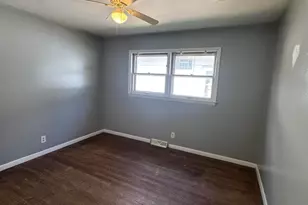 5708 N 97th St, Milwaukee, WI 53225 - Photo 9