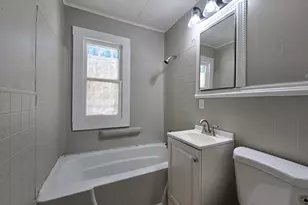 4608 N 45th St, Milwaukee, WI 53218 - Photo 9