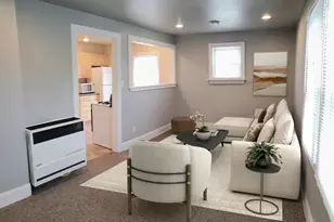 1851 N Pulaski St, Milwaukee, WI 53202 - Photo 9