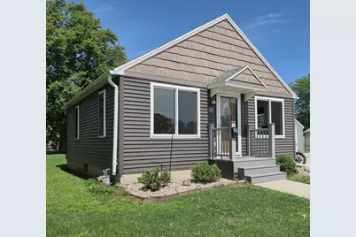 479  4th St, Fond du Lac, WI 54935 - Photo 1