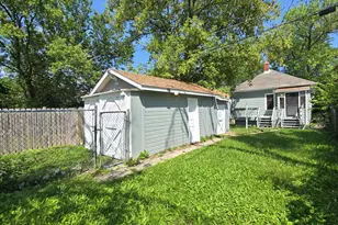 4933 N 38th St, Milwaukee, WI 53209 - Photo 19