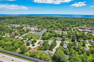 7815 N Chadwick Ct, Glendale, WI 53217 - Photo 53