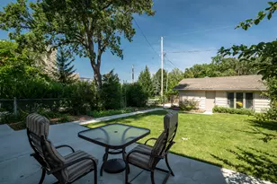 8356 Currie Ave, Wauwatosa, WI 53213 - Photo 29