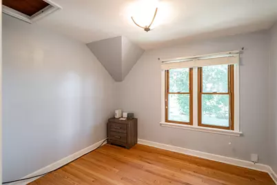 8356  Currie Ave, Wauwatosa, WI 53213 - Photo 17