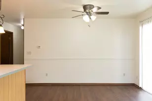 1334 Honeysuckle Rd, Hartford, WI 53027 - Photo 5