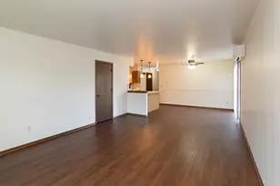 1334 Honeysuckle Rd, Hartford, WI 53027 - Photo 3
