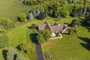 N27W30818 Golf Hills Dr, Delafield, WI 53072 - Photo 51
