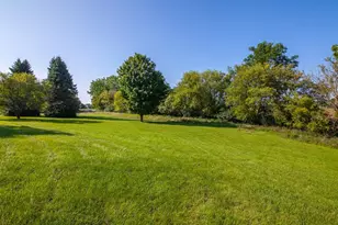 N27W30818 Golf Hills Dr, Delafield, WI 53072 - Photo 41