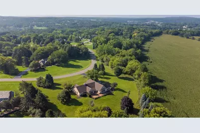 N27W30818  Golf Hills Dr, Delafield, WI 53072 - Photo 47