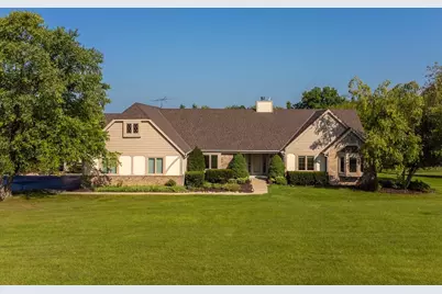 N27W30818  Golf Hills Dr, Delafield, WI 53072 - Photo 43
