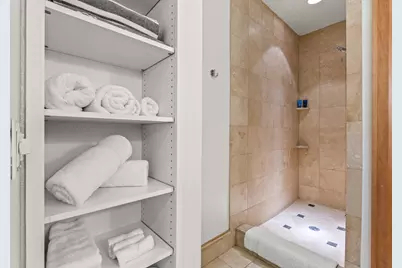 541 E Erie St #302-2, Milwaukee, WI 53202 - Photo 25