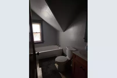 2852 N 36th St, Milwaukee, WI 53210 - Photo 9