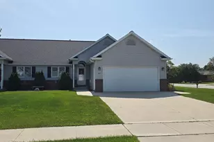 545 Ohio Ave, Oostburg, WI 53070 - Photo 27