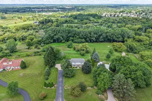 S40W22816 Sommers Hills Dr, Waukesha, WI 53189 - Photo 55
