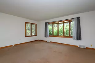 800 Western Ave, Waukesha, WI 53188 - Photo 3