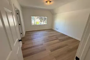 3807 E Edgerton Ave, Cudahy, WI 53110 - Photo 11