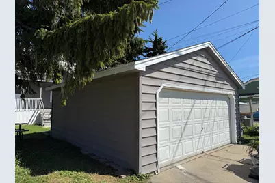 3807 E Edgerton Ave, Cudahy, WI 53110 - Photo 17