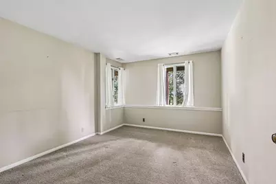 W333S221  Glen Oaks Dr, Delafield, WI 53018 - Photo 29