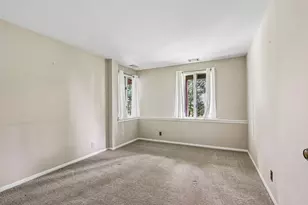 W333S221 Glen Oaks Dr, Delafield, WI 53018 - Photo 29