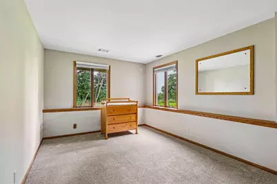 W333S221  Glen Oaks Dr, Delafield, WI 53018 - Photo 27