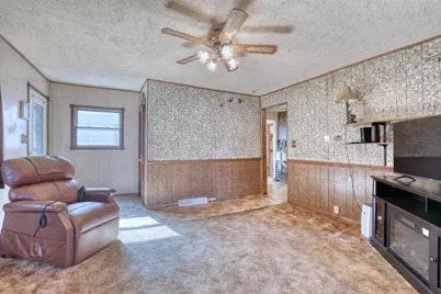 427 W Main St, Newburg, WI 53090 - Photo 3