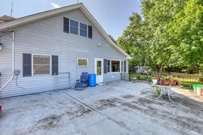 427 W Main St, Newburg, WI 53090 - Photo 27