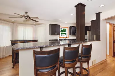 113 N 121st St, Wauwatosa, WI 53226 - Photo 17