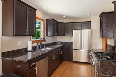 113 N 121st St, Wauwatosa, WI 53226 - Photo 19